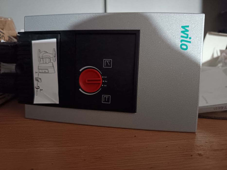 Pompa de recirculare Wilo yanos maxo 30/05-10