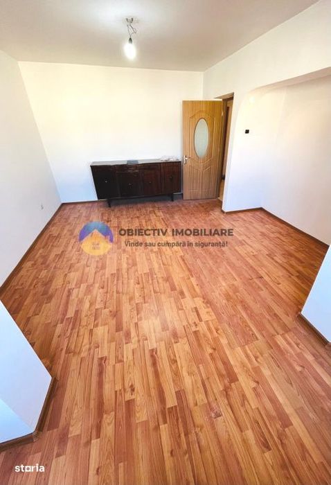 Apartament 3 camere / 2 bai – cartier PRECISTA