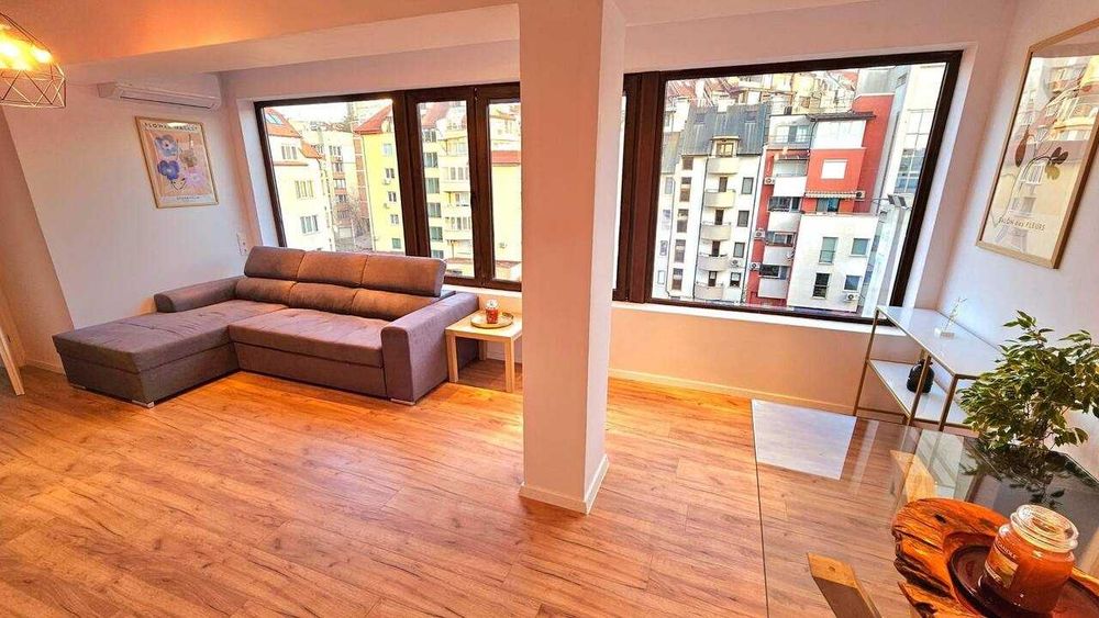 Дава се под наем Двустаен апартамент в София, Лозенец - 65 кв.м за 510 € - Снимка #1