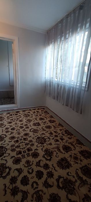 Сотилади Чилонзор 15 квартал 1 хонали 42 кв