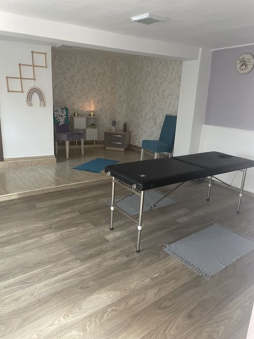 Efectuez masaje diferite tipuri in salon Dezmir
