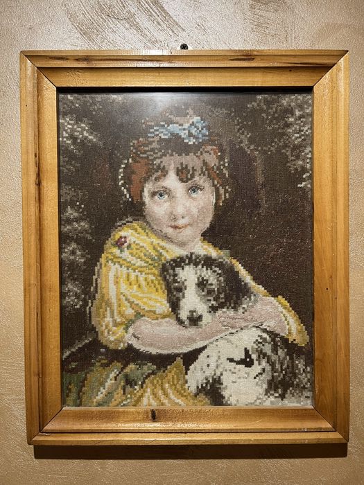 Винтидж гоблен “Момиче с куче” - ръчна изработка