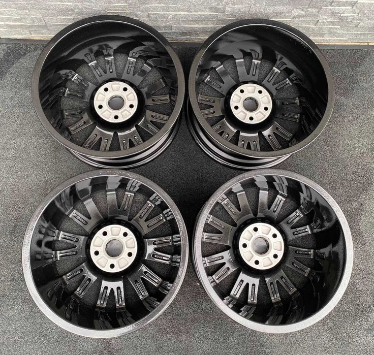 Jante r17 5x112 originale VAG Vw skoda Passat Golf Octavia Tiguan