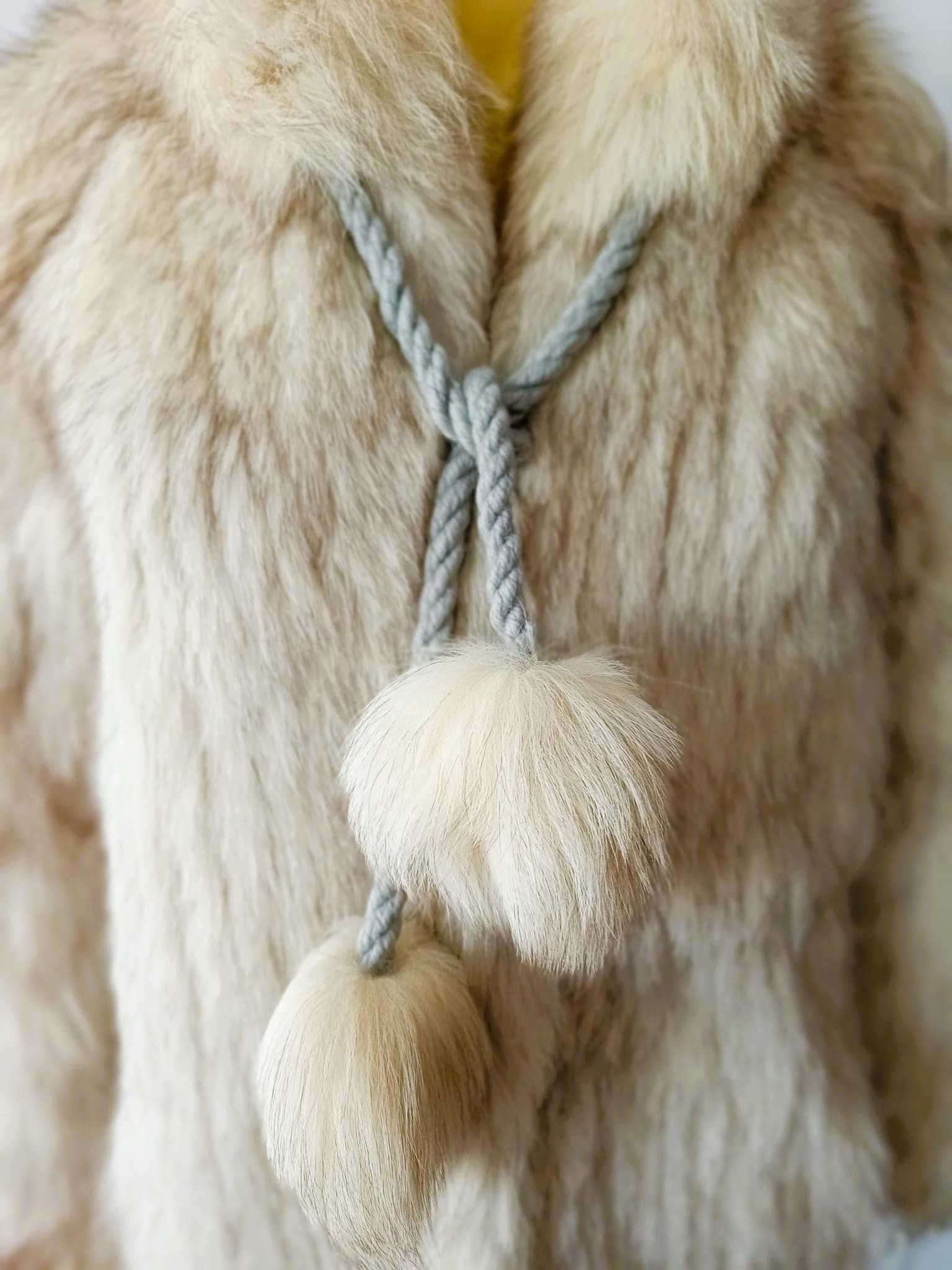 Haina SAGA FOX blana naturala de vulpe argintie (artic)