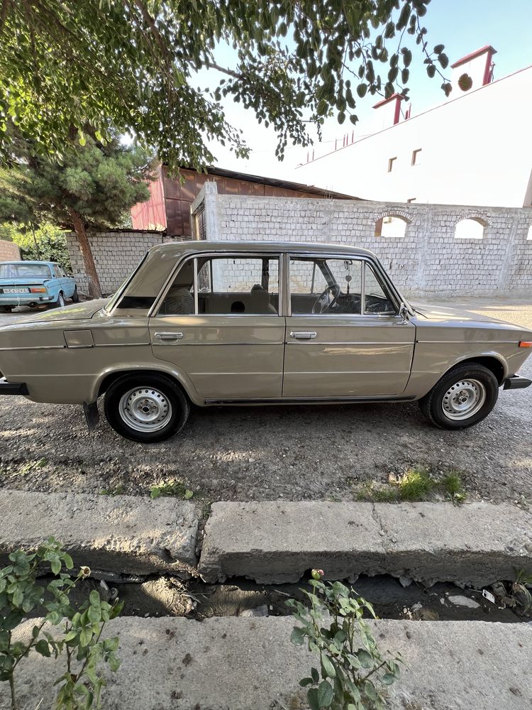 Vaz 2106 sotiladi