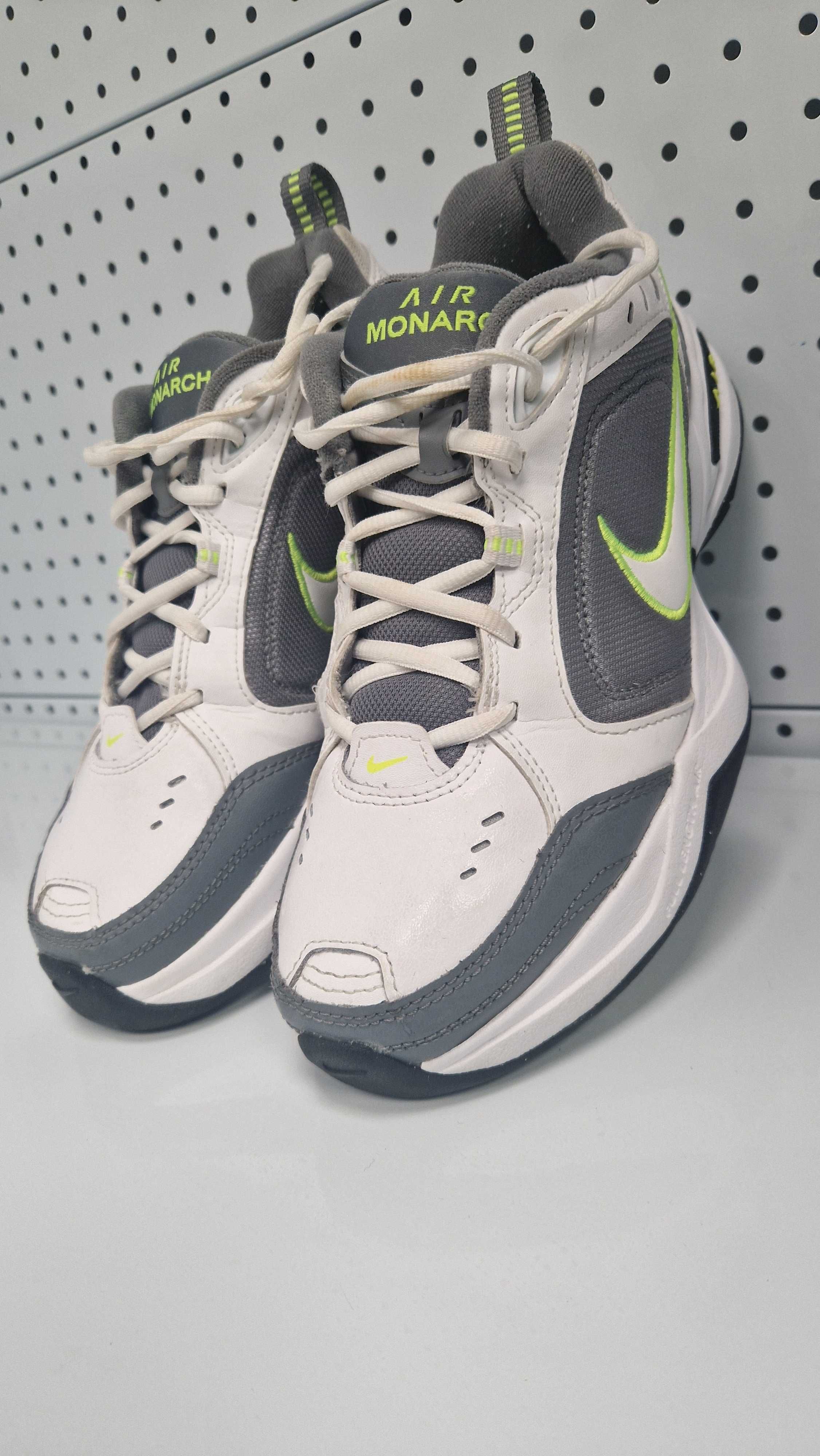 Оригинални мъжки маратонки- Nike Monarch IV