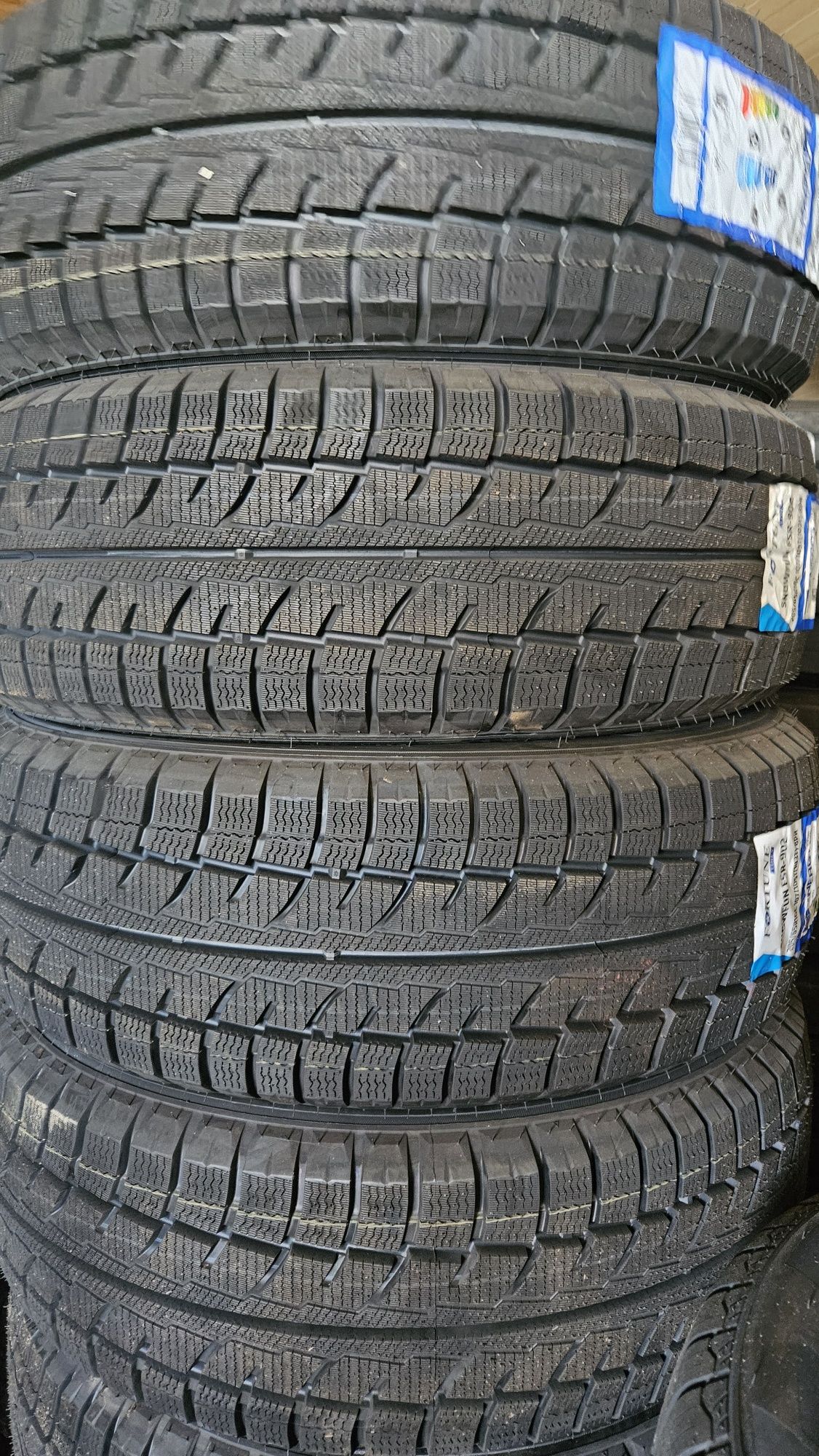 205/65R16C Fortune