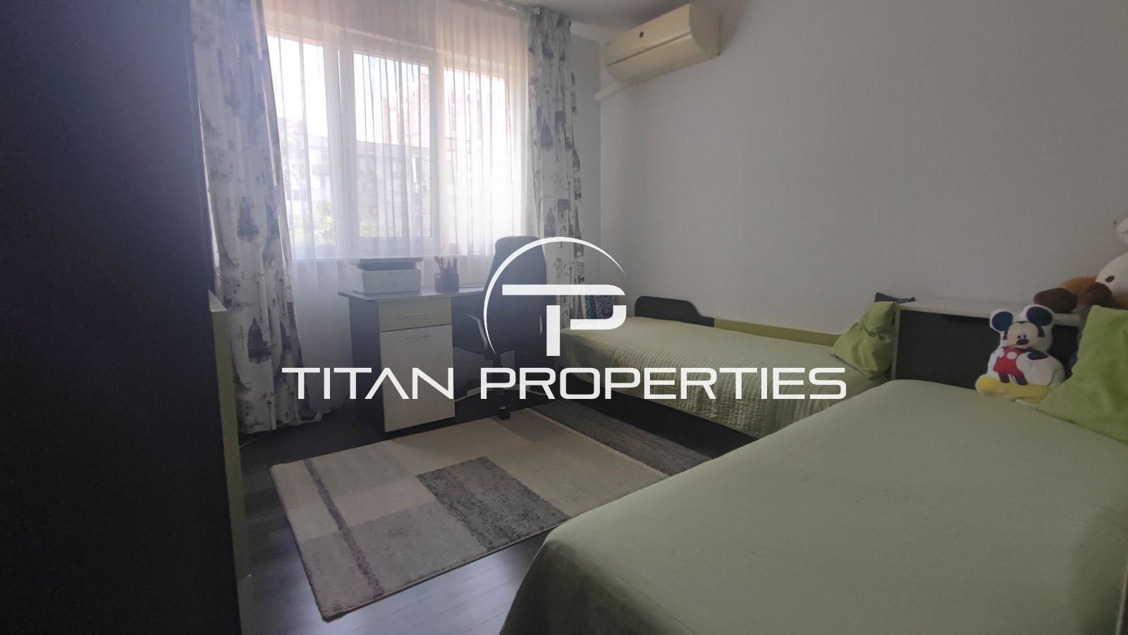 Тристаен апартамент, за продажба,кв. Възраждане 1