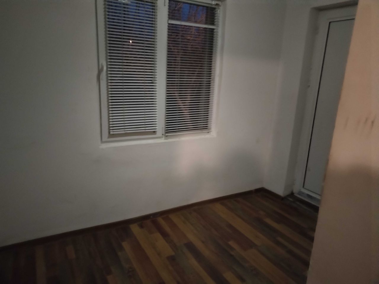 Продава се Къща в Сливен, Българка - 55 кв.м за 1298 €/кв.м - Снимка #12