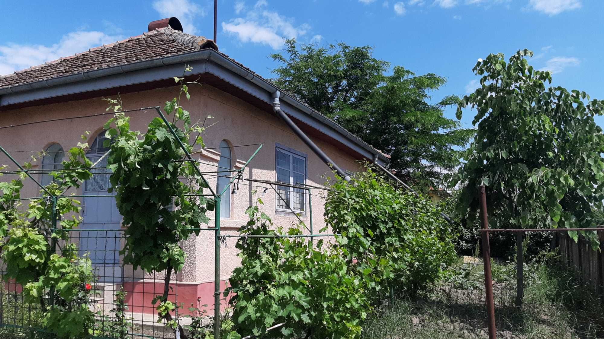 Vand casa in stare foarte buna in comuna Grindu judetul Ialomita