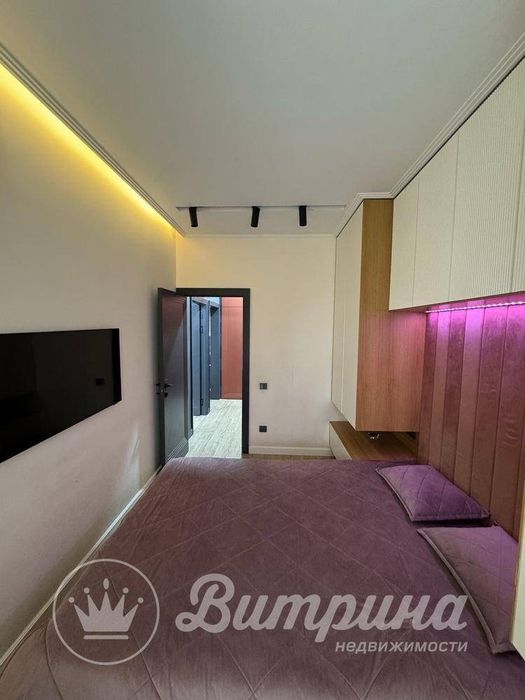 3 комнатная квартира с авторским ремонтом на Ферузе