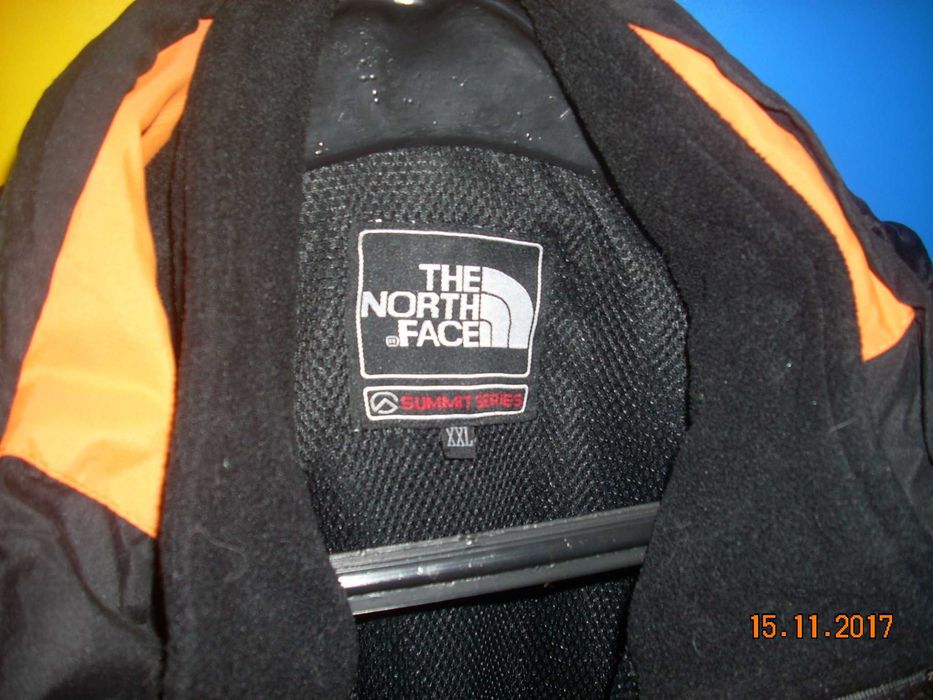 Продавам яке THE NORTH FASE  размер XXL