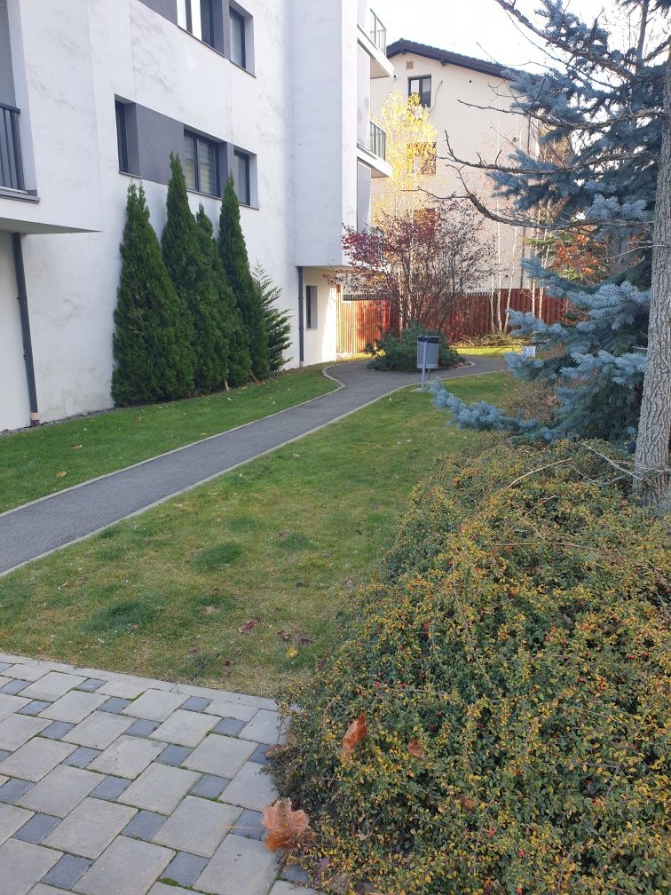 Pf vând ap 3 camere cu gradina Sophia Residence în Bună Ziua