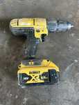 Masina infiletat dewalt cu baterie  pt piese