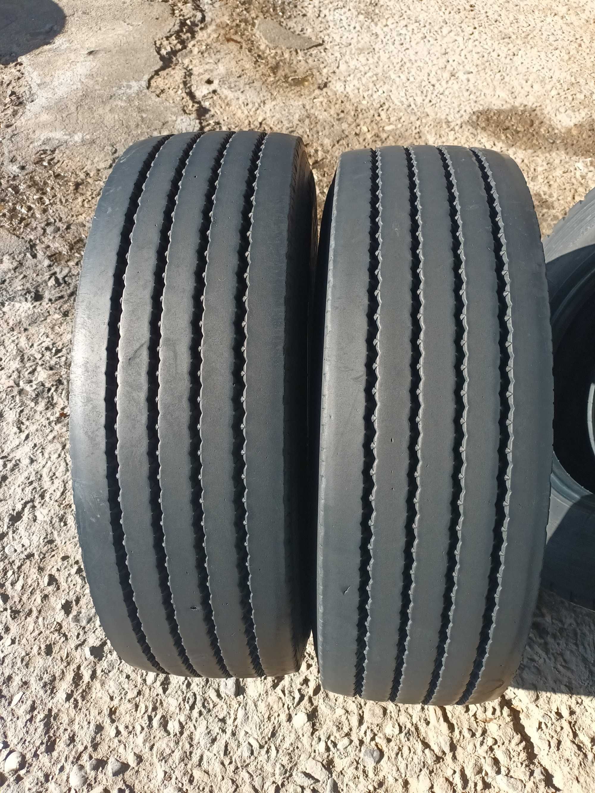 2 тежкотоварни гуми за ремарке 265/70 R19.5 Continental HTR1 143/141J