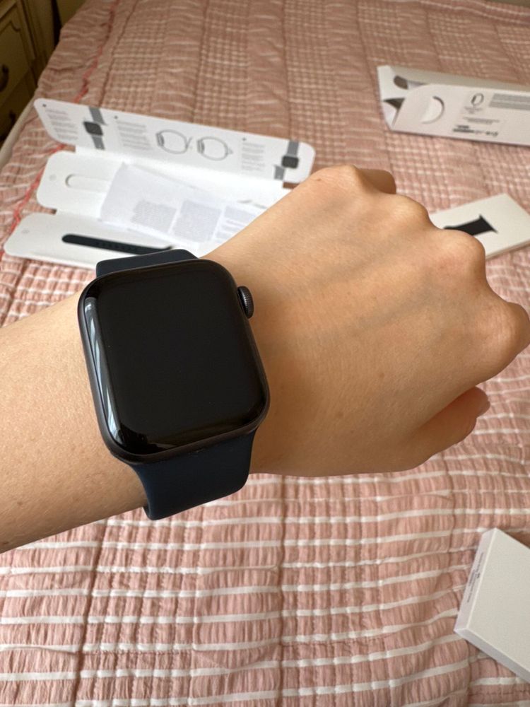 Продам apple watch 44sm