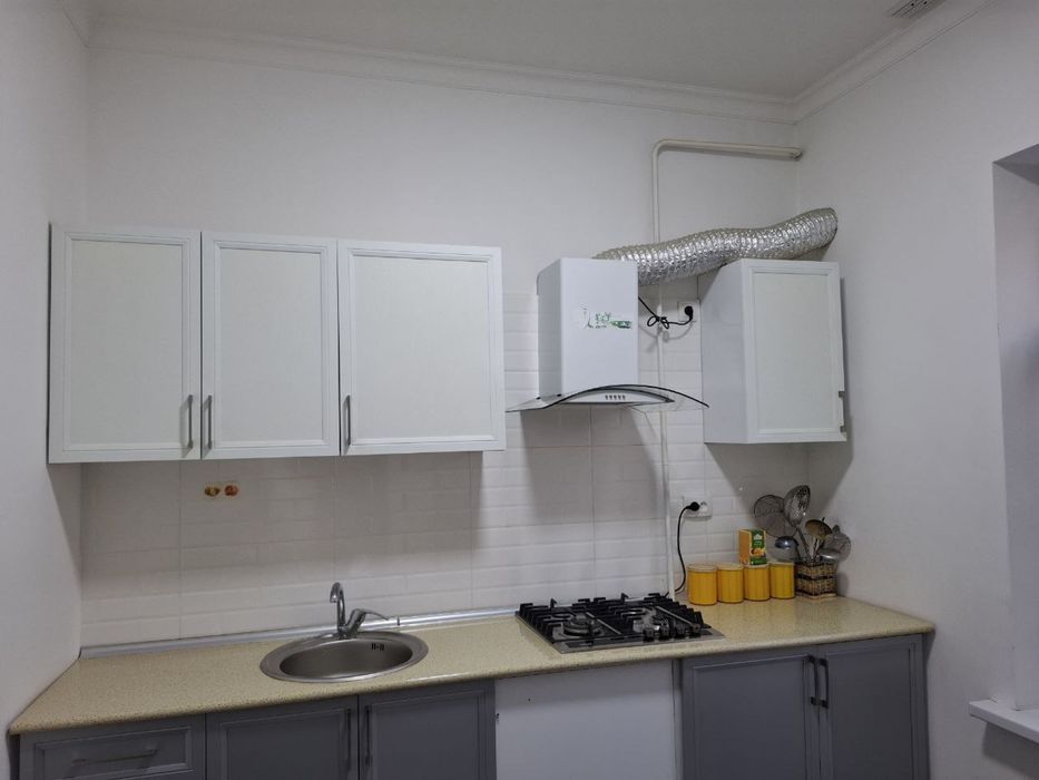 Продается кухонная мебель