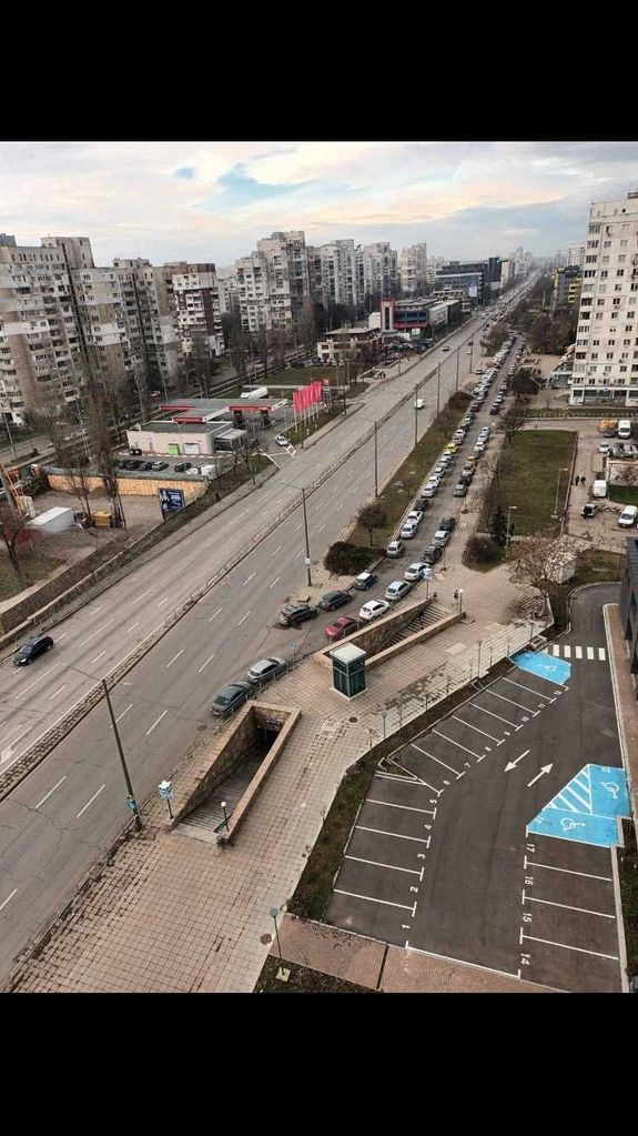 Дава се под наем Двустаен апартамент в София, Люлин 10 - 60 кв.м за 550 € - Снимка #2