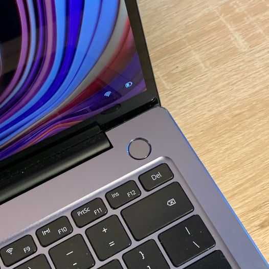 Лаптоп Huawei MateBook 13 2021