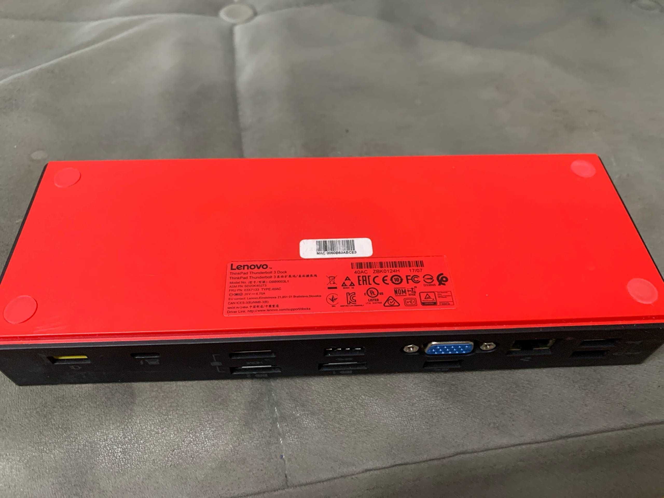 ThinkPad Thunderbolt 3 Dock (40AC)