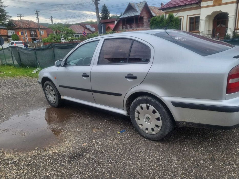 Vand sau schimb cu remorca 750 kg