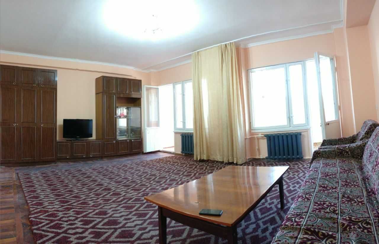 (К112508) Продается 3-х комнатная квартира в Чиланзарском районе.