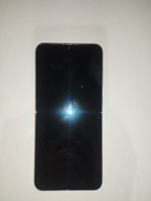 Samsung Galaxy a50 srochno sotiladi