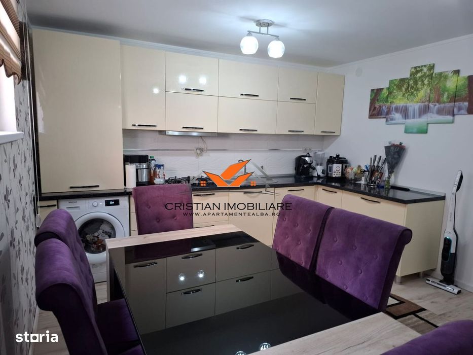 Apartament la casa, 5 camere, locatie deosebita, Cetate !