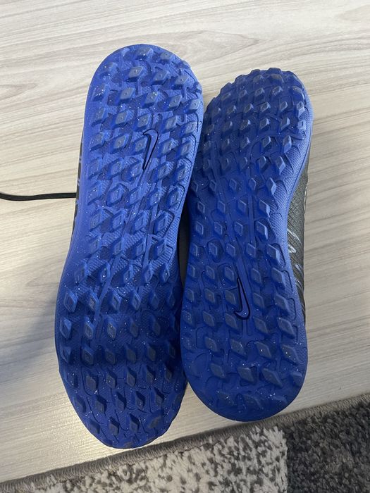 Футболни стоножки Nike