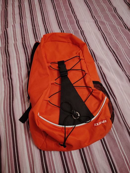 Rucsac sport ,culoare rosie