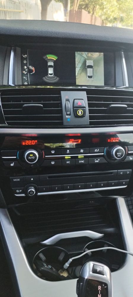 Vand BMW X4 (doar vand )