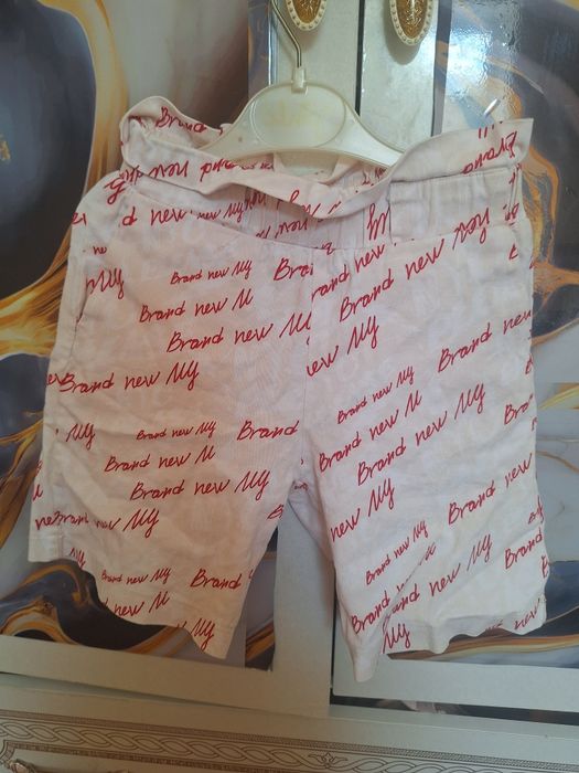 Срочно продам для девочек