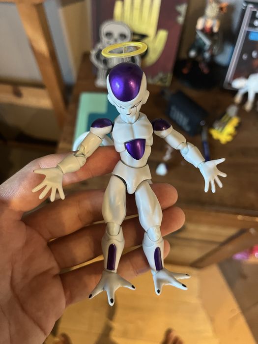 Frieza figurina SHFigurearts
