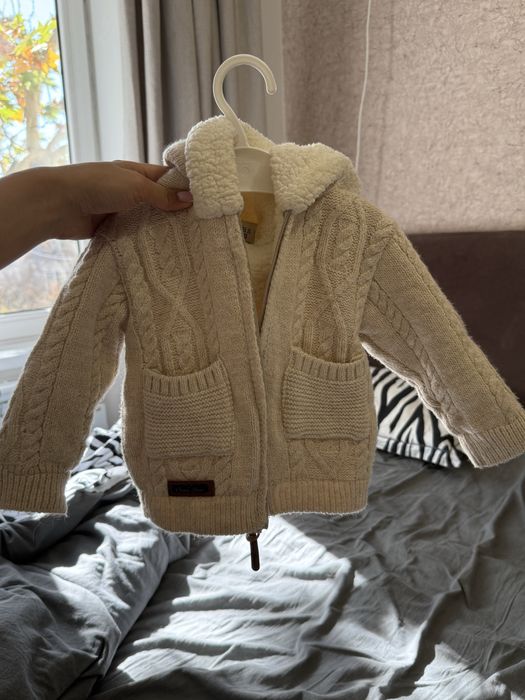 Теплая верхняя кофточка 9-12 месяцев