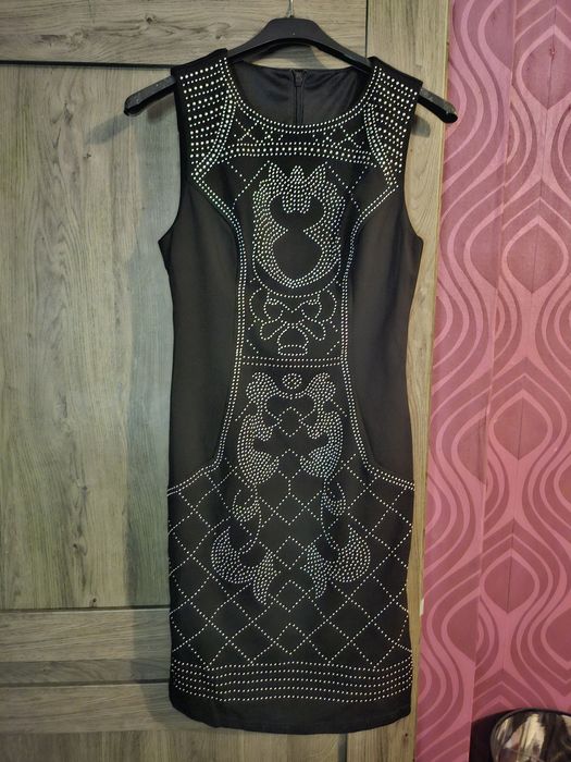 Дамски рокли зимни и летни