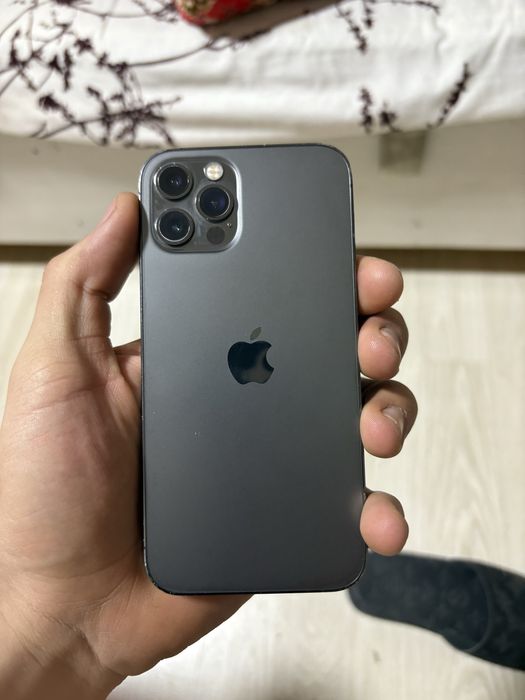 Iphone12pro  состаение акумлятор 79 все радной еш жері ауыспаған