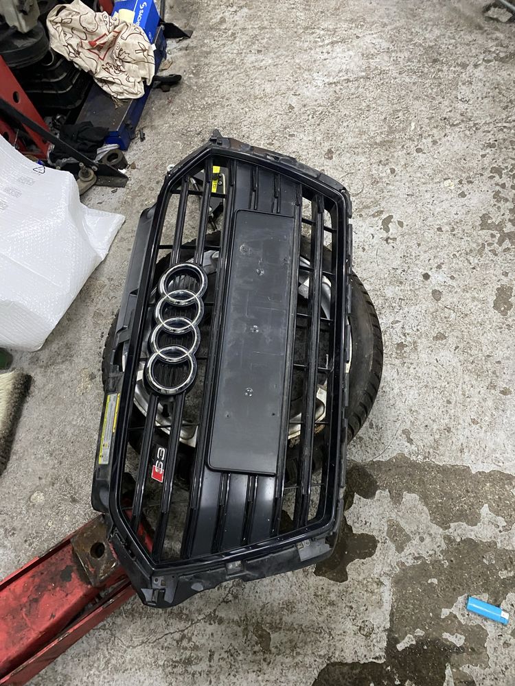 Grila bara fata audi s3 8v