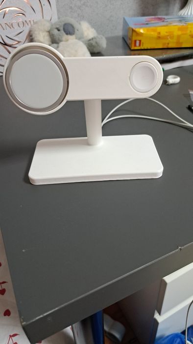 Стойка за безжично зареждане за MagSafe и Apple watch зарядно