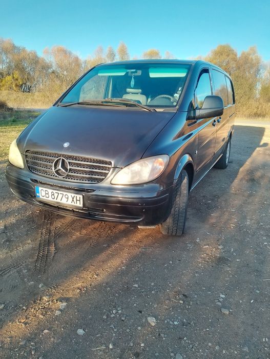 Продавам Мерцедес вито