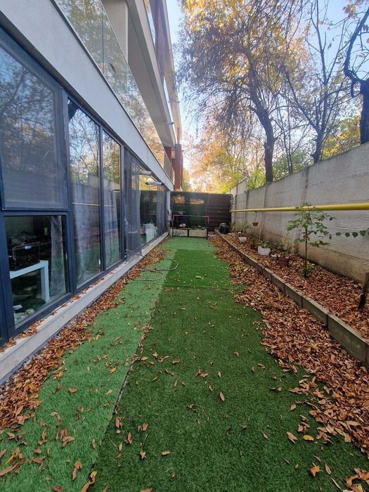 Proprietar vand apartament 2 camere cu grădină ,Pipera
185 000 EUR