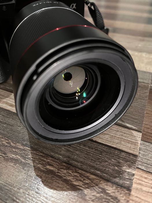 Samyang 35mm f/1.4 FE