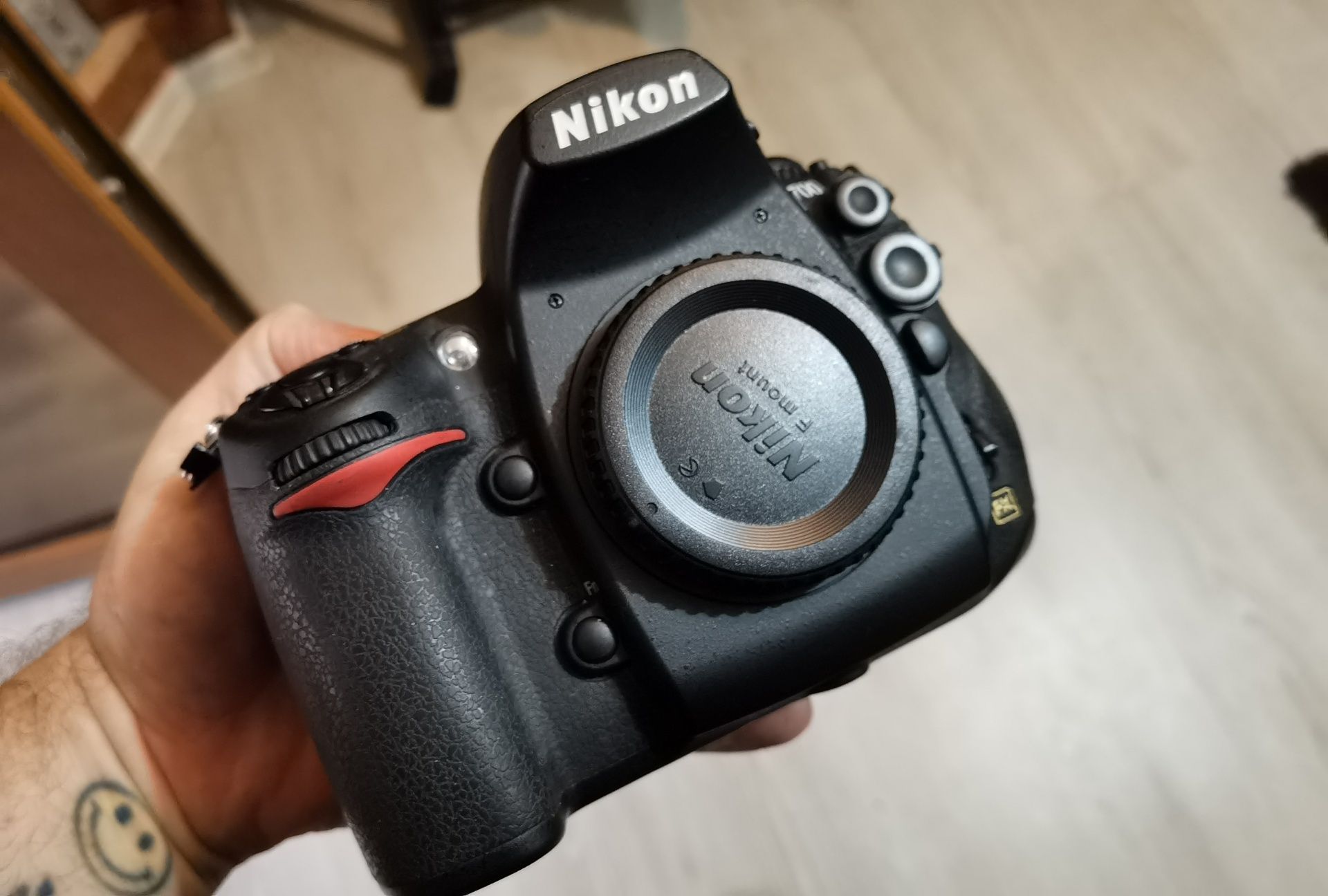 Vând Nikon 700D - ca nou