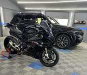 BMW S1000RR 2024