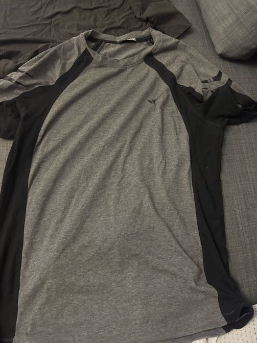 Тениски 4 броя в комплект