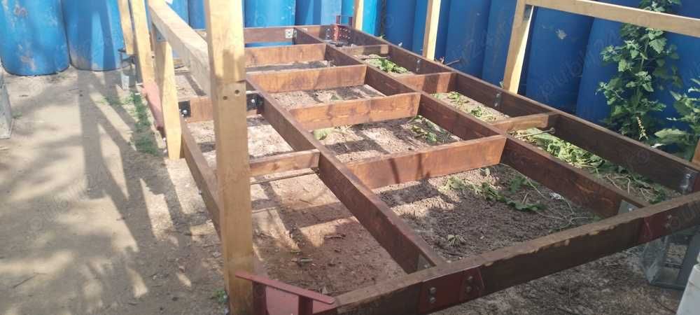 Butoaie ponton acostare ambarcatiune