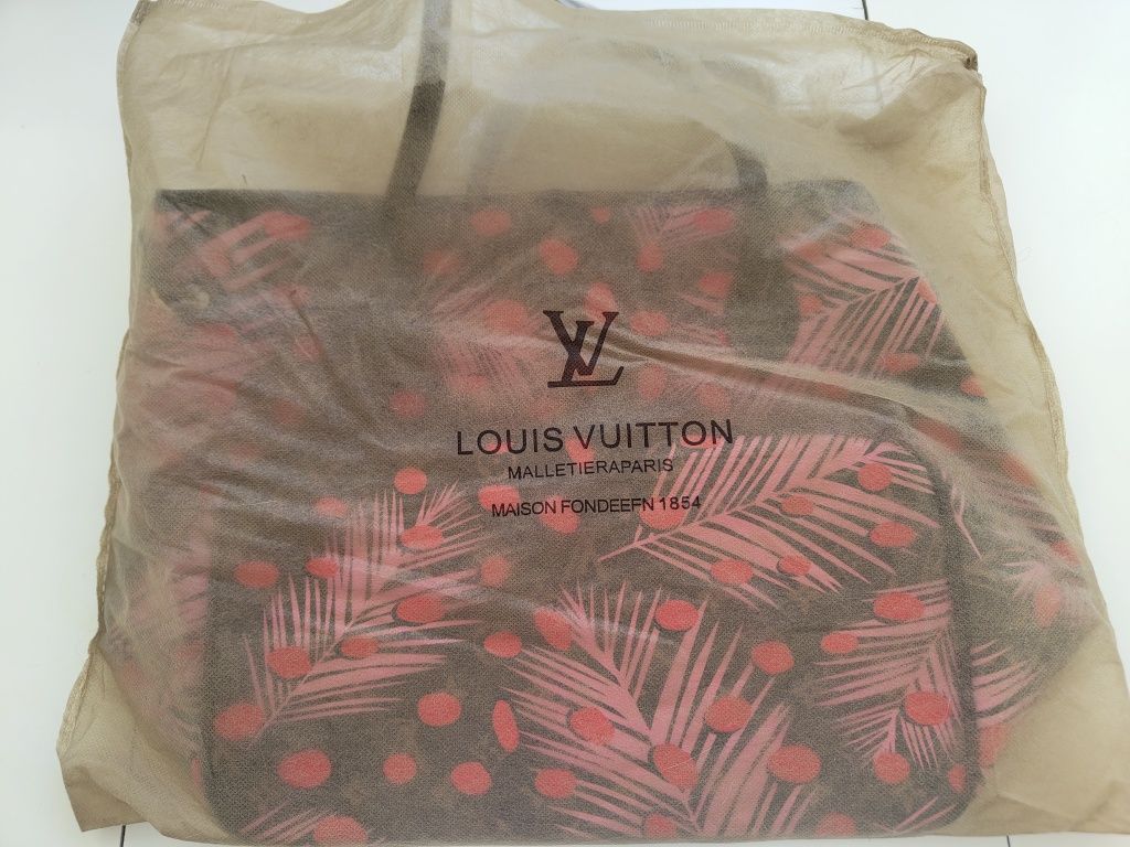 Чанта Louis Vuitton