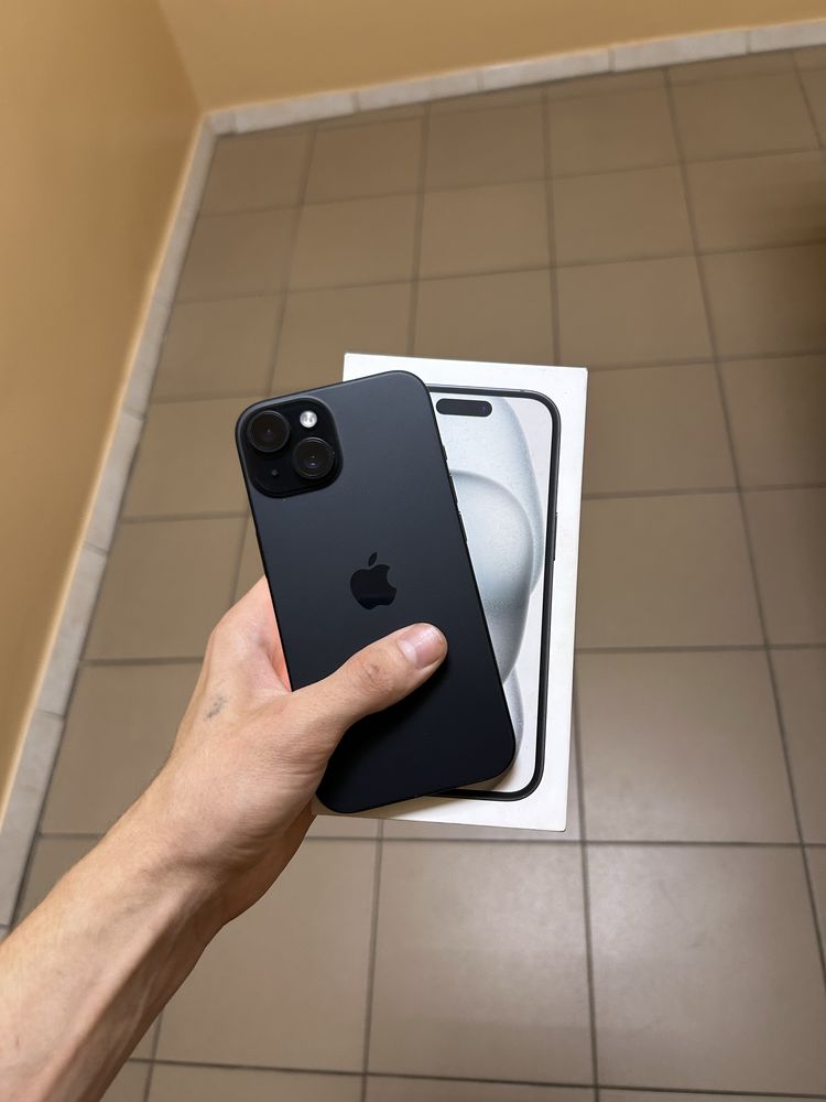 IPhone 15.