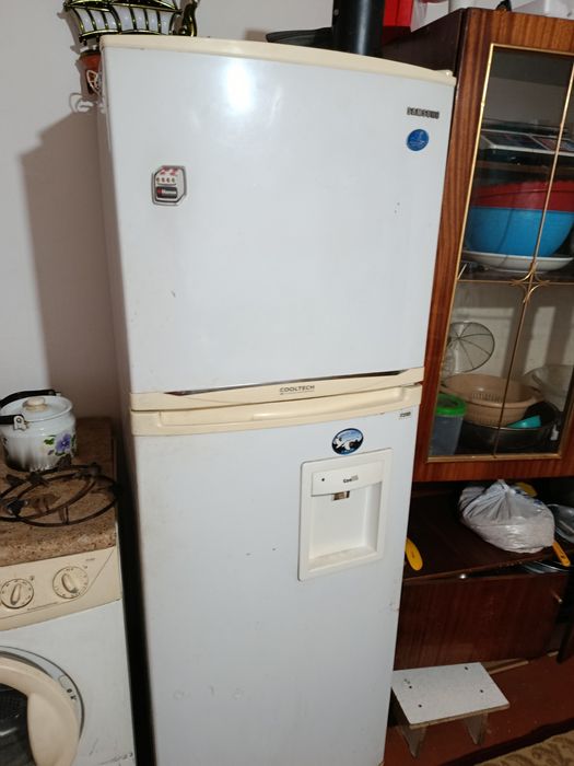 Шифонер, столы на кухню