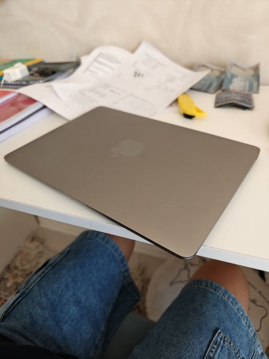 macbook air 2020 core i3