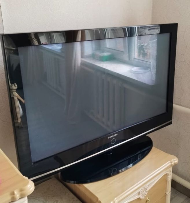 Телевизор Samsung
